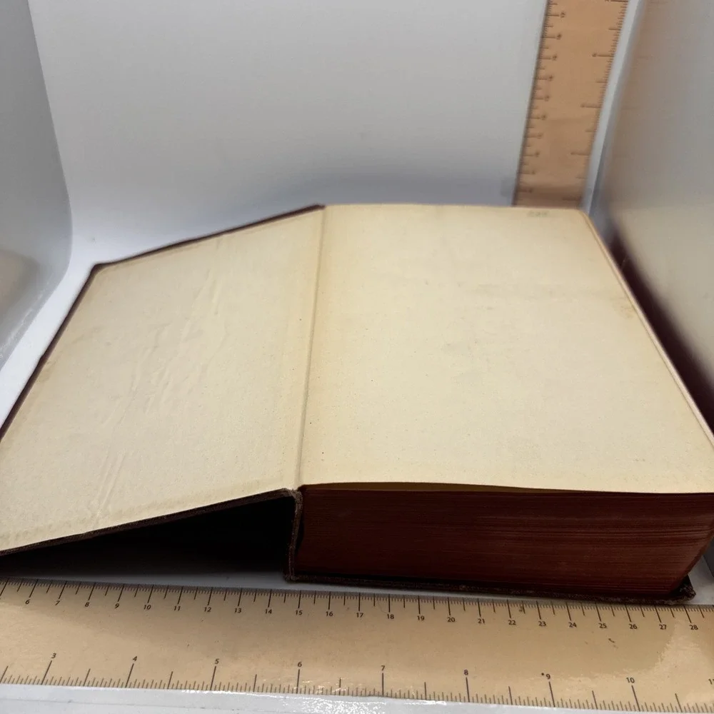 1930 The Complete Works, History, Life &‎ Notes of William Shakespeare Vintage